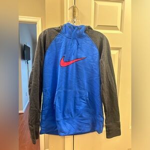 Nike sweatshirt size:L
